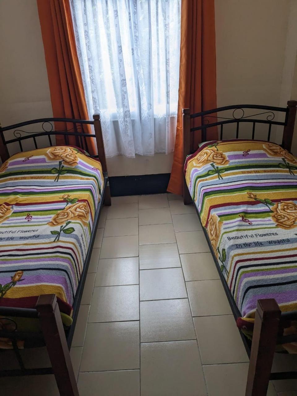De Kolibrie Appartementen Paramaribo Eksteriør bilde